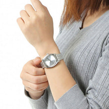 画像をギャラリービューアに読み込む, 【5年間物損保証】ニクソン 腕時計 レディース シルバー Medium Time Teller NIXON NA11301920-00 【国内正規品】