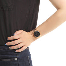 画像をギャラリービューアに読み込む, 【5年間物損保証】ニクソン 腕時計 レディース ローズゴールド Medium Time Teller NIXON NA11303000-00 【国内正規品】