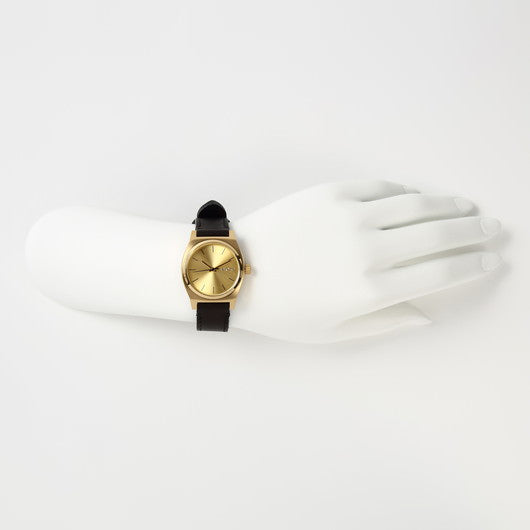 【5年間物損保証】ニクソン 腕時計 レディース ブラック Medium Time Teller Leather NIXON NA1172513-00 【国内正規品】