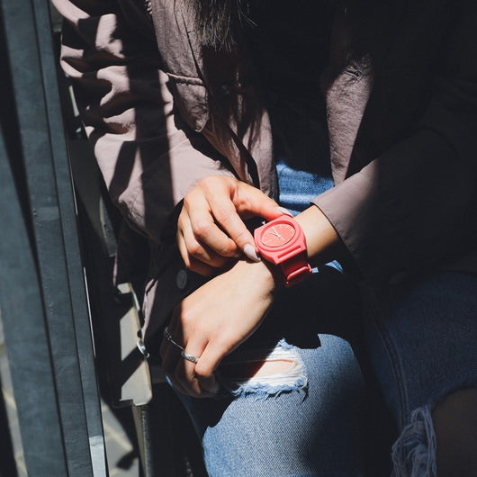 【5年間物損保証】ニクソン 腕時計 メンズ マットコーラル Time Teller P NIXON NA1193013-00 【国内正規品】