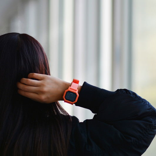 【5年間物損保証】ニクソン 腕時計 レディース タンジェリン Siren NIXON NA12102876-00 【国内正規品】