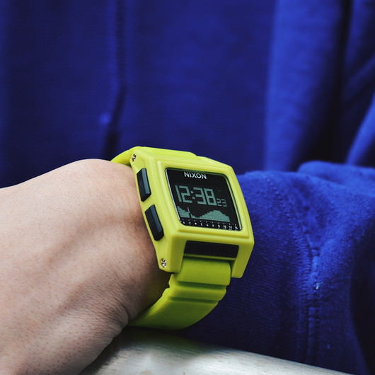 【5年間物損保証】ニクソン 腕時計 メンズ ライム Base Tide Pro NIXON NA1212536-00 【国内正規品】