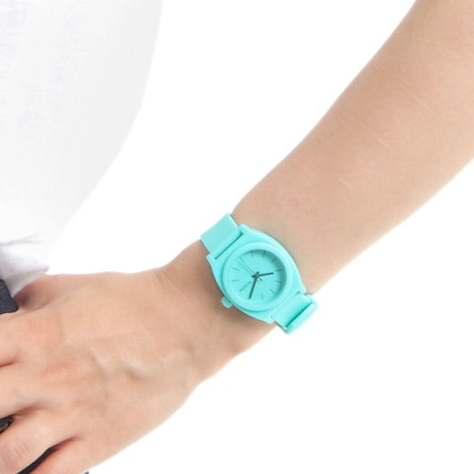 【5年間物損保証】ニクソン 腕時計 レディース シーフォーム Medium Time Teller P NIXON NA1215272-00 【国内正規品】