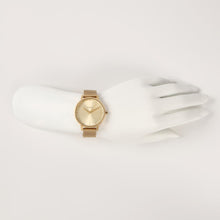 画像をギャラリービューアに読み込む, 【5年間物損保証】ニクソン 腕時計 レディース ゴールド Kensington Milanese NIXON NA1229502-00 【国内正規品】
