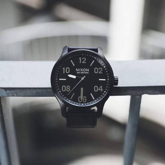 【5年間物損保証】ニクソン 腕時計 メンズ ブラック Patrol Leather NIXON NA12432998-00 【国内正規品】