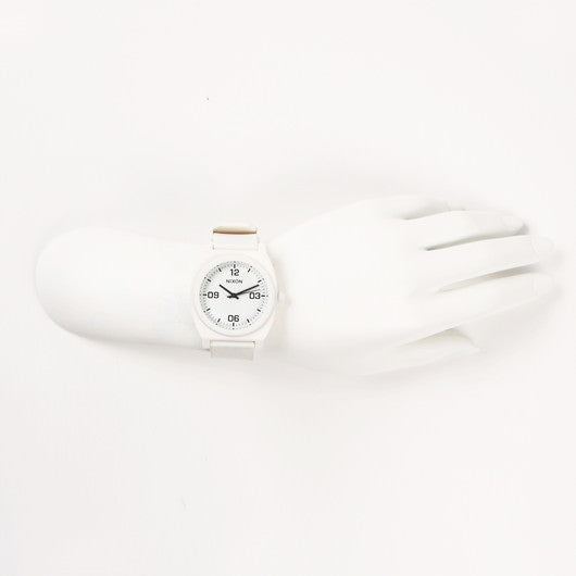 【5年間物損保証】ニクソン 腕時計 メンズ ホワイト Time Teller P Corp NIXON NA12483009-00 【国内正規品】