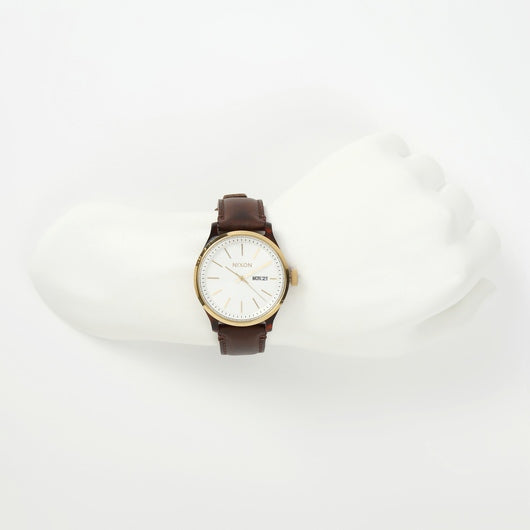 【5年間物損保証】ニクソン 腕時計 メンズ ブラウン Sentry Luxe NIXON NA12633169-00 【国内正規品】