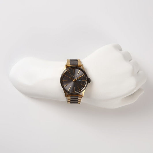 【5年間物損保証】ニクソン 腕時計 メンズ ガンメタル/ゴールド Sentry SS NIXON NA356595-00 【国内正規品】