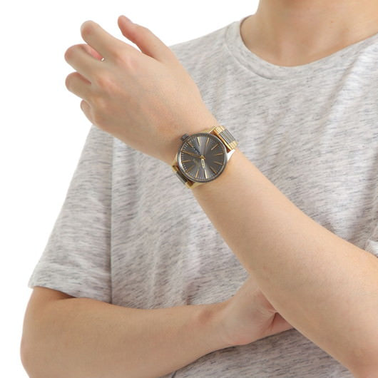 【5年間物損保証】ニクソン 腕時計 メンズ ガンメタル/ゴールド Sentry SS NIXON NA356595-00 【国内正規品】