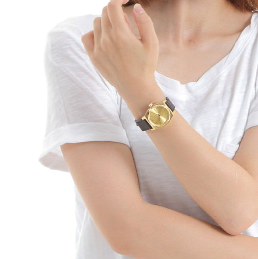 【5年間物損保証】ニクソン 腕時計 レディース ブラック Medium Time Teller Leather NIXON NA1172513-00 【国内正規品】