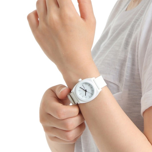 【5年間物損保証】ニクソン 腕時計 レディース ホワイト Medium Time Teller P NIXON NA1215126-00 【国内正規品】