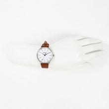 画像をギャラリービューアに読み込む, 【5年間物損保証】ニクソン 腕時計 レディース ブラウン Clique Leather NIXON NA12501113-00 【国内正規品】

