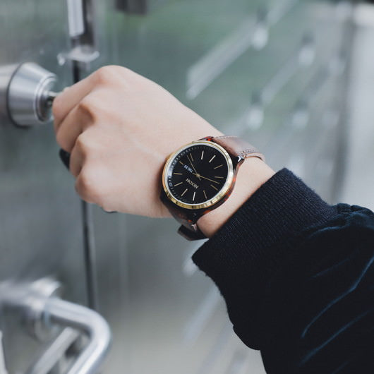 【5年間物損保証】ニクソン 腕時計 メンズ ブラウン Sentry Luxe NIXON NA12633167-00 【国内正規品】