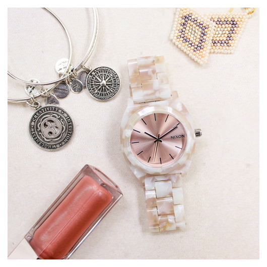 【5年間物損保証】ニクソン 腕時計 レディース ホワイト Time Teller Acetate NIXON NA3272944-00 【国内正規品】